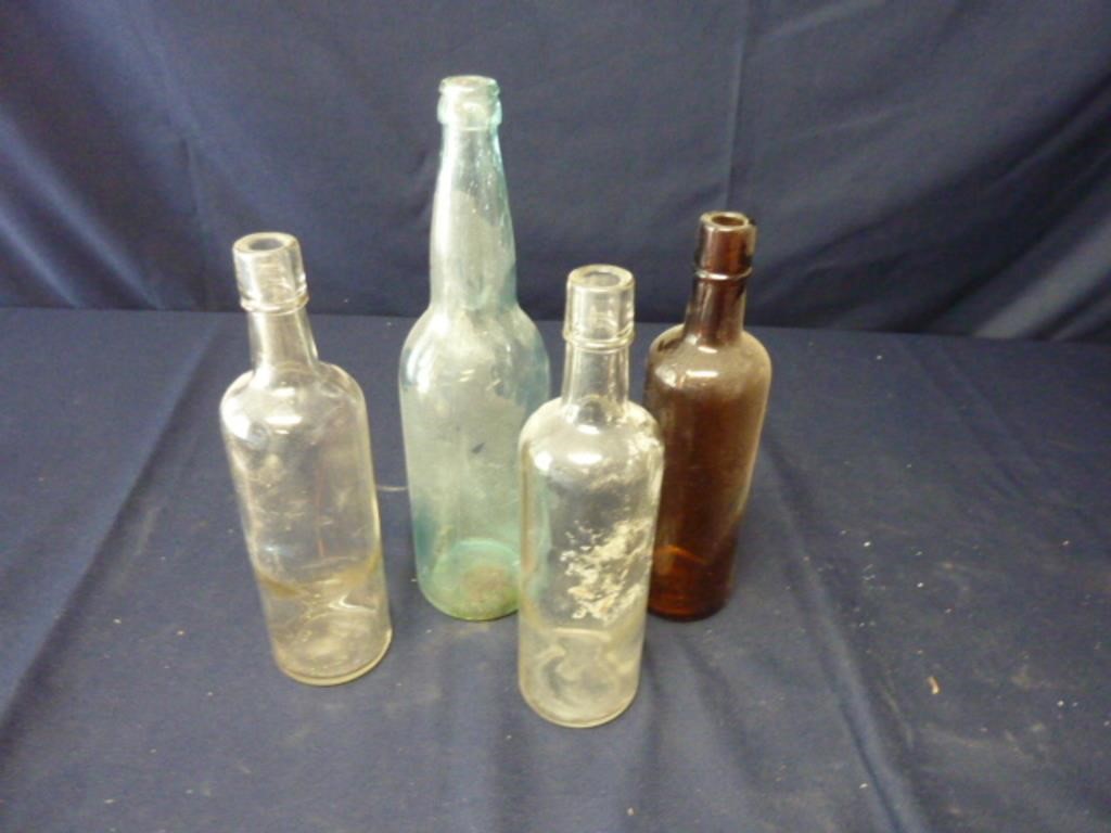 ASSORTED ANTIQUE BOTTLES