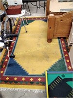 Area rug , Good condition, dirty, 95 x 64