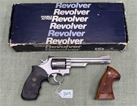 Smith & Wesson Model 66-2.