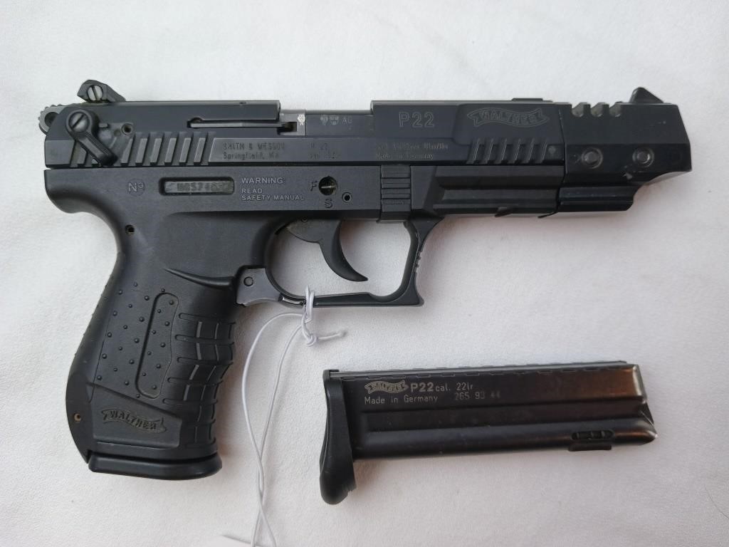 Walther P-22 .22LR, Serial # NO57462 w/ 2 mags &
