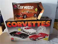 2-Corvette Model Kits 1-Bad Box