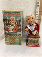 Battery Powered Bartender by Roscoe, 11”T w/ Box,