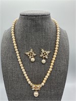 Costume Jewelry "Pearl" necklace, earring set