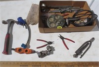 Tools, hammer, special pliers, gauge