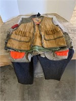 3 Hunting vests and more