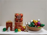 Wooden bowl, christmas ornaments