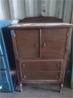 Vintage Gentleman's Dresser