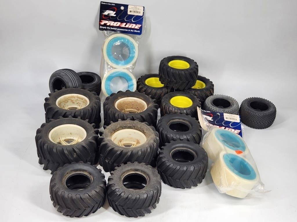 ASSORTED LOT OF TIRES & RIMS FOR SAVAGE R/C TRUCK