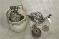 2-Lever Hydraulic Valve, Pump & Pullies