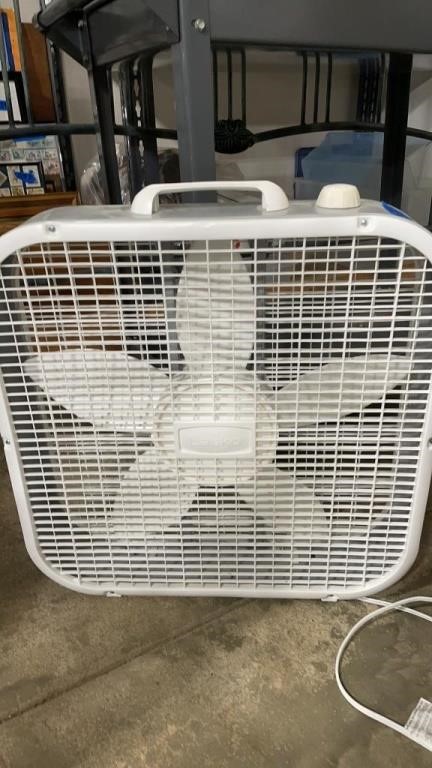 Lasko Box Fan 20 inch