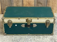 VINTAGE GREEN TRUNK