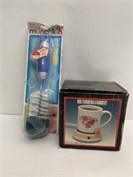 Bottle brush and mug warmer