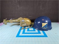Vtg US Army NY National Guard Acad helmet & toy