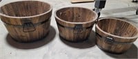 Set three wooden barrel type planters