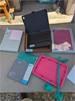 Zagg Keyboard, Table & Ipad Cases