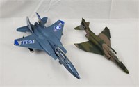 2 Plastic Toy Planes Jet Fighters Thunderbird