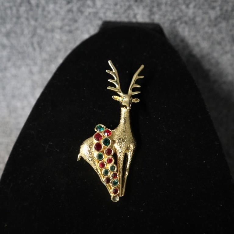 Reindeer Pin