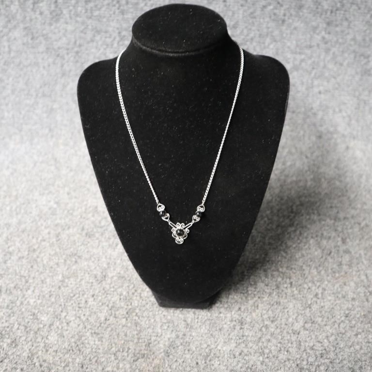 Dainty Necklace