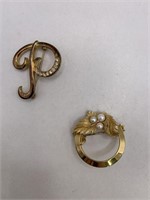 SIGNED BROOCH LOT