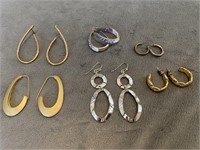Lot of various hoop earrings