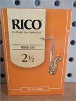 9 Rico Tenor Sax Reeds  2 1/2
