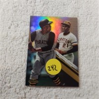 2019 Gold Label Class 1 Roberto Clemente