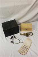 Mixed Lot of Items, Inc. Small Spur