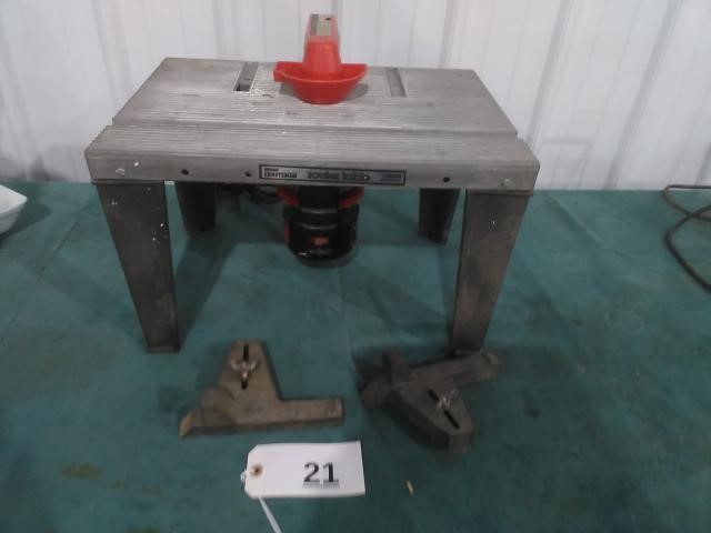 Craftsman Router and Table - Working