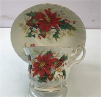 ROYAL ALBERT TEACUP & SAUCER POINTSETTIA