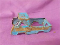 metal toy truck body 4 1/2"