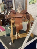 PEGGY REITER BARREL RACING SADDLE