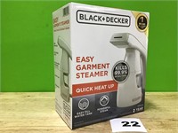 Black & Decker Easy Garment Steamer