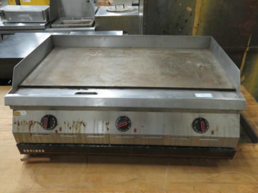 GARLAND S/S C/T COMM ELEC 36" FLAT TOP GRILL