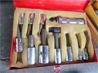 Carpenter Wood Chisel Set in Case