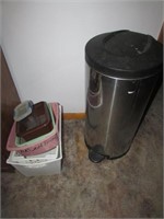 trashcan & items