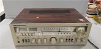 MCS Stereo Receiver (Powers On)