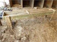Wood feed bunk 8'