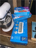 ziploc vacuum sealer system w/ bags