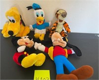 W - LOT OF DISNEY PLUSH TOYS (H107)