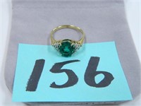 10kt Yellow Gold, 1.9gr. Emerald Style and