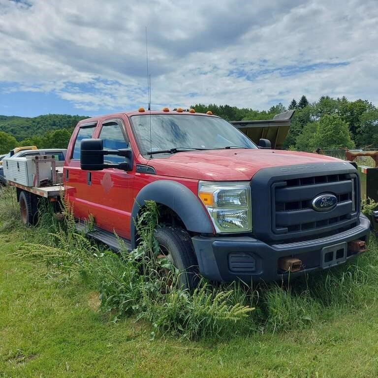 2013 Ford F550 SUPER DUTY