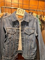 Levi's Blue Jean Jacket(Garage)