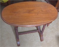 Oak Top Spiral Leg Oval End Table 30x18x22