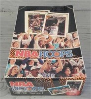 Sealed 1991-92 NBA Hoops Basket Ball Card Packs