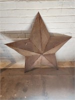 35x35 metal star rusty