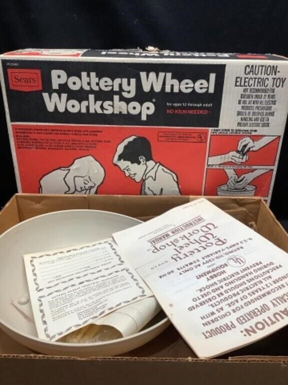 Pottery wheel workshop