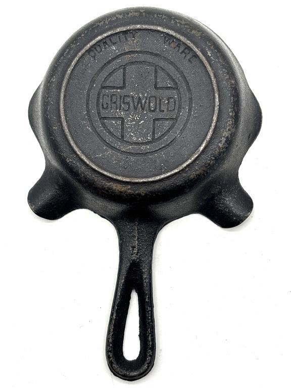 Griswold Cast Iron Ashtray 4"