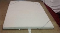 NW) GREAT CONDITION MATTRESS TOPPER 59 X 6 X 3