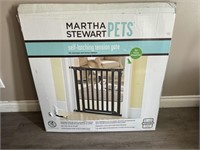 Martha Stewart Pets Baby Gate