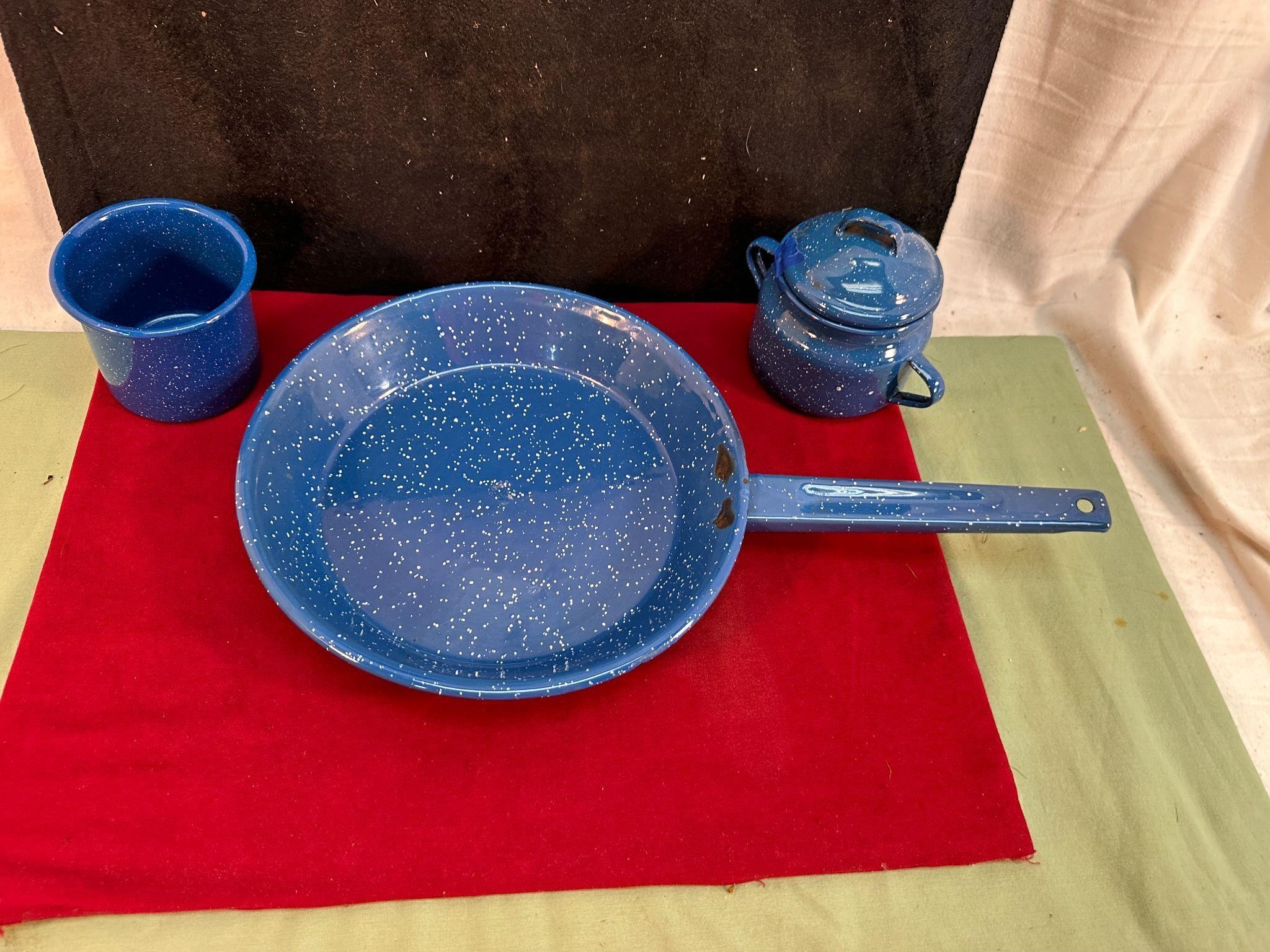 3 PCS. BLUE GRANITEWARE